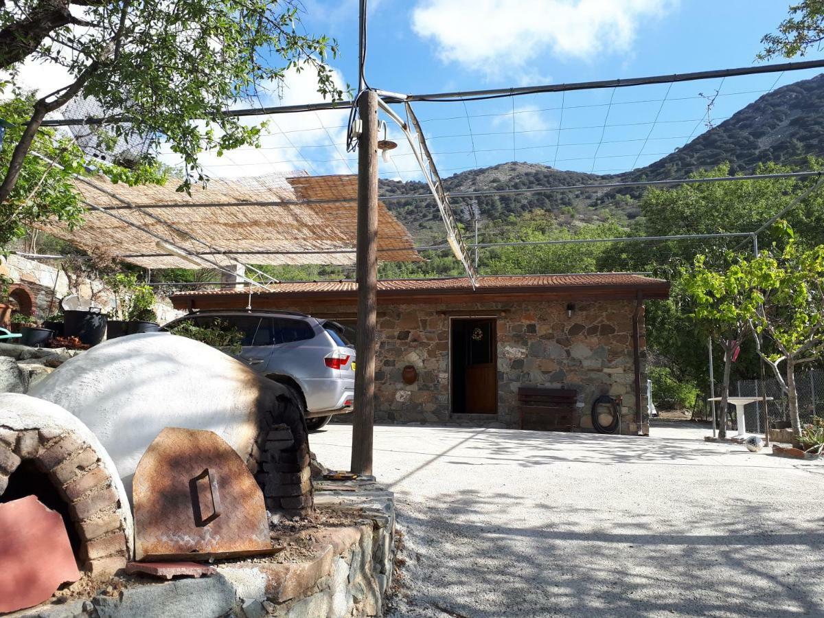 Agrompelo House Villa Agros Exterior photo